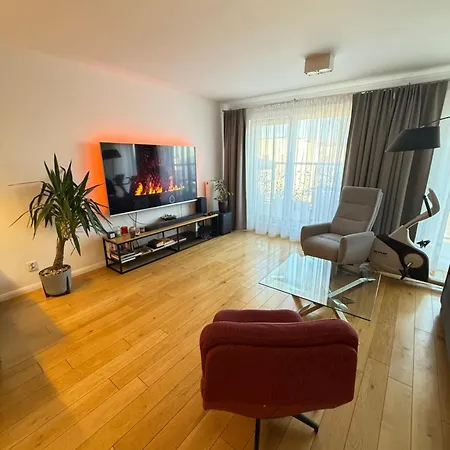 Dmowskiego 19c Tectum * Vratislav